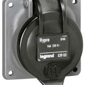 Prise de courant fixe 2P+T à brochage domestique Hypra IP44 - 250V~ - plastique - 053903