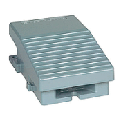 XPEM110 XPE-M conmutador pedal sencillo - sin cubierta - metálico - azul - 1 NC + 1 NA 